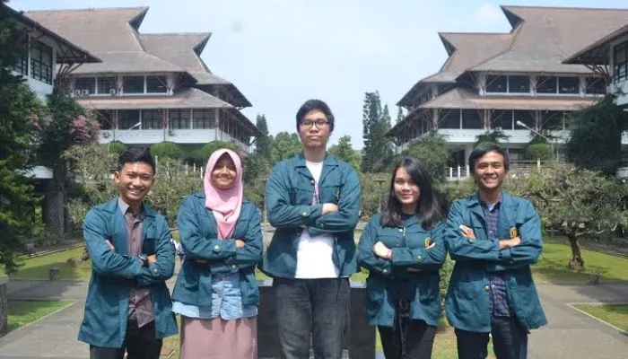 Mahasiswa ITB