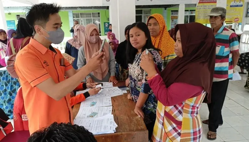 Ilustrasi. Keluarga Penerima Manfaat (KPM) bantuan sosial PKH, BPNT, maupun KIS wajib tahu pengumuman penting berikut ini.