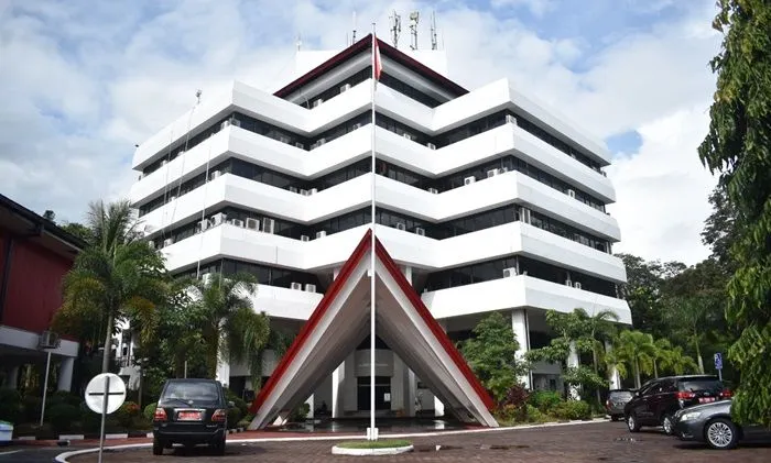 Universitas Hassanudin (UNHAS)