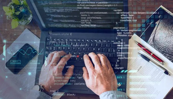 Ilustrasi. Pekerjaan untuk Lulusan Jurusan Kuliah IT Tanpa Keahlian Coding Tahun 2024