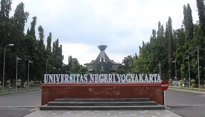Universitas Negeri Yogyakarta (UNY)