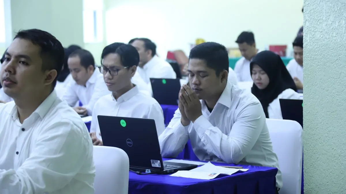 Seleksi pengadaan Pegawai Pemerintah dengan Perjanjian Kerja (PPPK) Tahun Anggaran 2024 resmi dibuka tanggal 1 Oktober 2024 kemarin.
