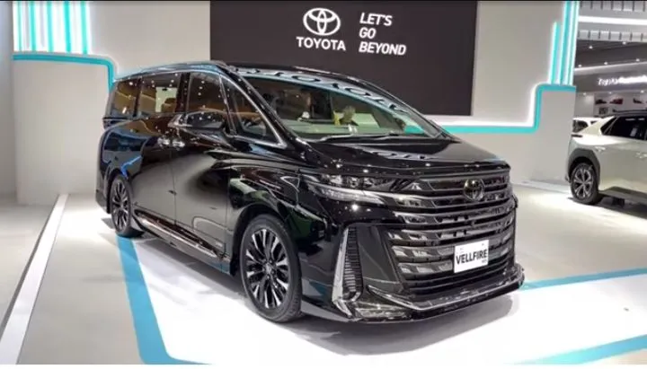 Resmi Dirilis, Intip TToyota Vellfire 2024 hadir sebagai MPV premium dengan fitur-fitur canggih serta desain modern yang menarik.