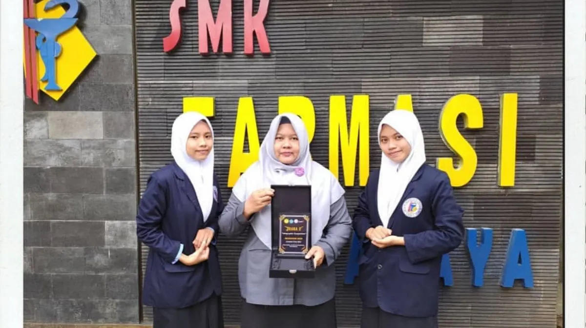 25 daftar SMK terbaik khusus di wilayah Jawa Timur berdasarkan rata-rata nilai IIUN tertinggi dan juga konsisten selama 6 tahun.