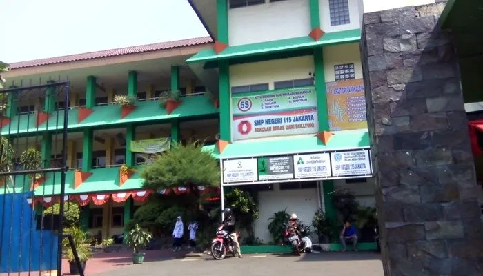 10 SMPN Terbaik diJakarta Selatan Berdasarkan Nilai Prestasi Non Akademik di PPDB 2024