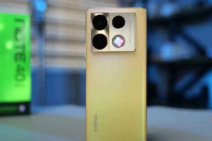 Infinix Note 40S dibekali kamera utama 108 MP dengan 3 kali super zoom yang mampu menangkap detail yang jauh lebih kaya.
