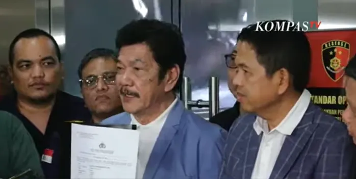 Keluarga 7 terpidana kasus Vina Cirebon telah melaporkan Aep dan Dede ke Bareskrim Polri.