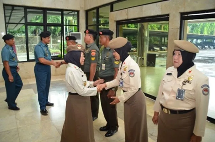Rekrutmen CPNS Kemenhan tahun 2024 diperuntukkan bagi lulusan SMA, SMK, Sederajat hingga D-3, D-4, S-1, S-2, dan S-3.