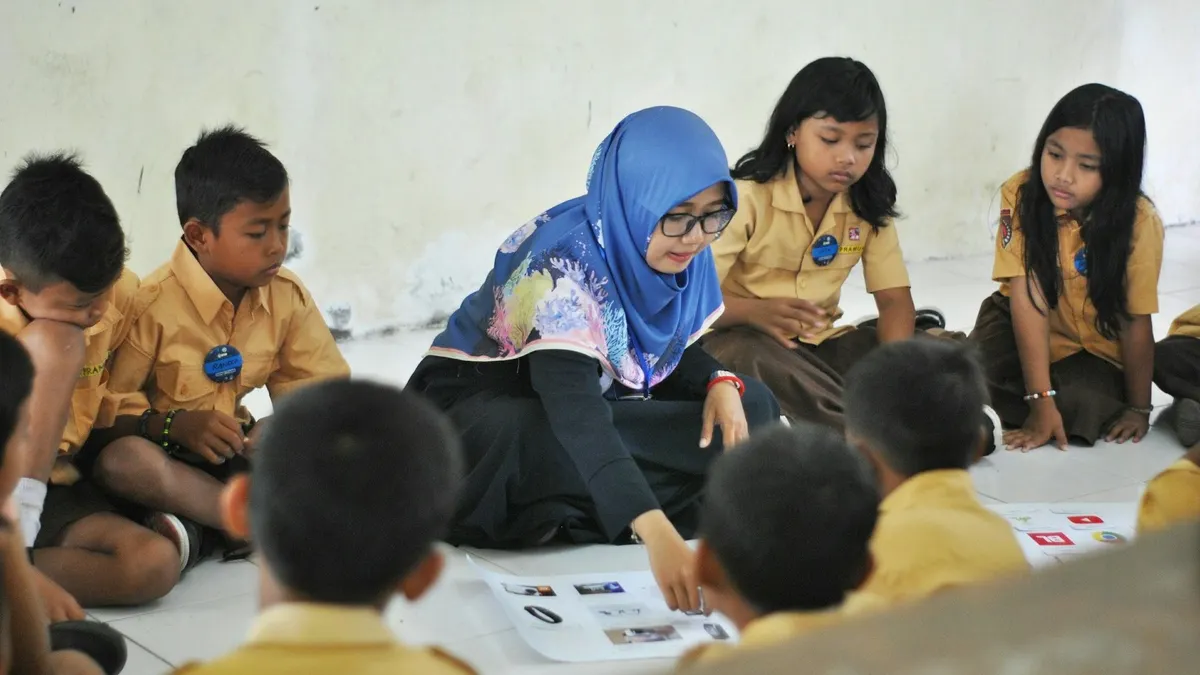 Ilustrasi Siswa Penerima KJP Plus
