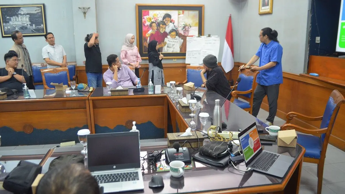 AMSI Jabar menggelar training (pelatihan) Cek Fakta dalam rangka melawan gangguan informasi dan hoaks menjelang Pilkada 2024.