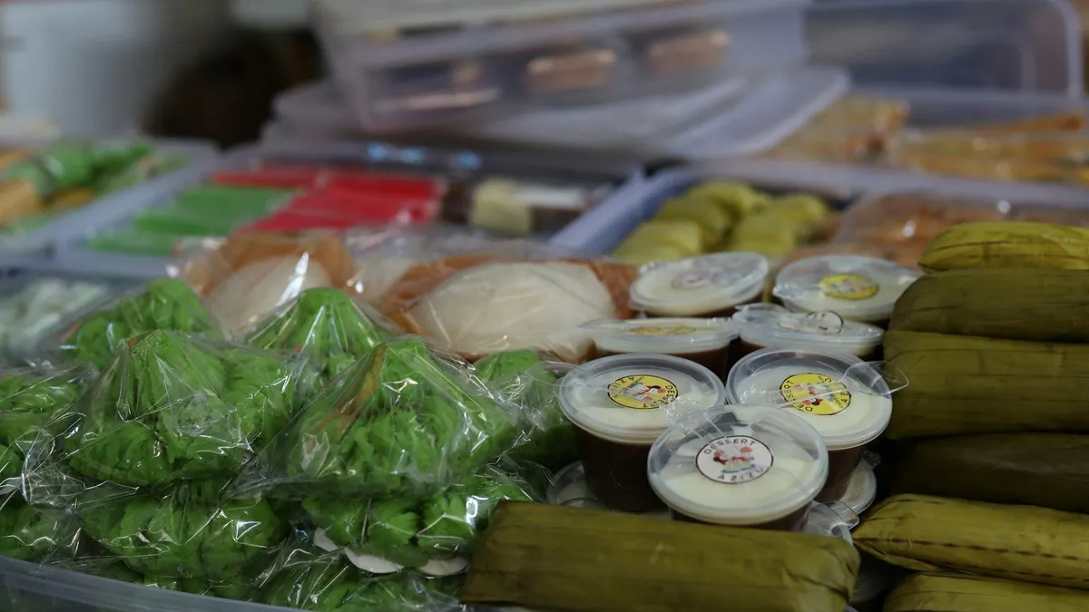 Apalagi jika Anda tinggal di sekitar area perkantoran, bisnis kuliner bisa menjadi sumber penghasilan yang sangat menjanjikan.