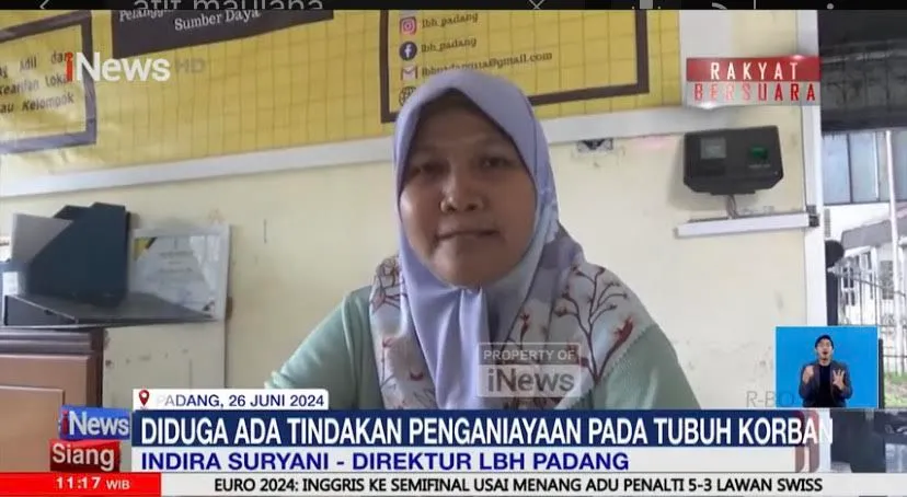 Indira Suryani, Direktur LBH Padang