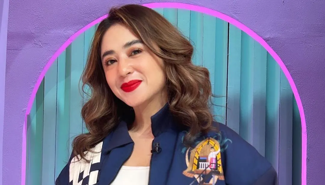 Pedangdut Dewi Perssik