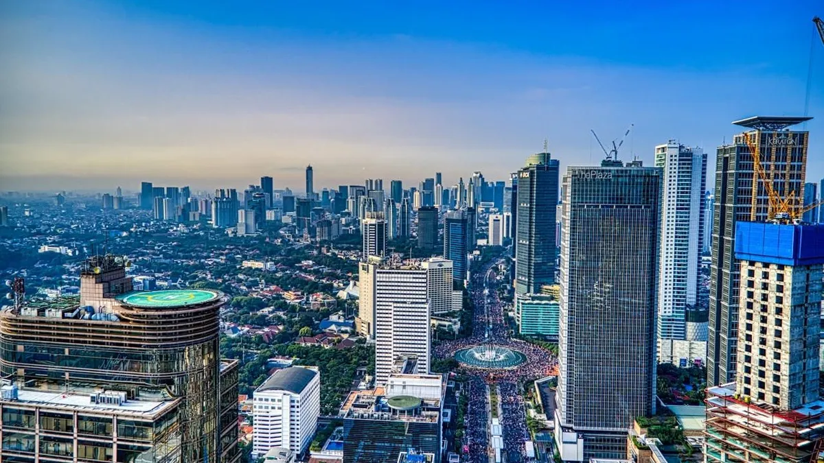 Bagaimanakah laju pertumbuhan pertumbuhan ekonomi Jakarta triwulan 3 2024 dan keadaan ketenagakerjaan Indonesia Agustus 2024