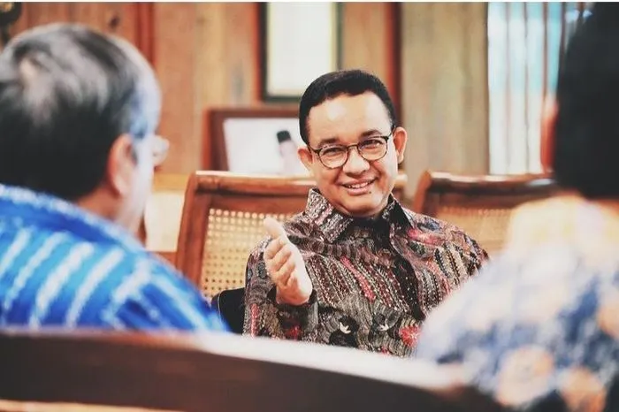 Saat ini polemik undang-undang pilkada dari putusan MK dan rencana revisinya oleh DPR terus bergejolak mata publik.