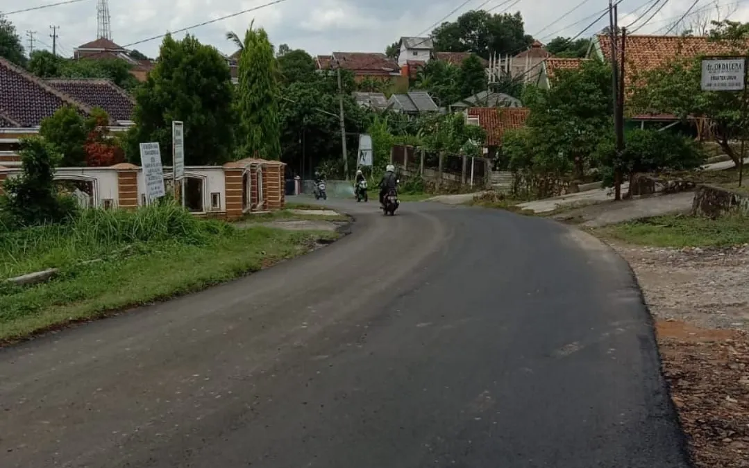 Calon Bupati nomor urut 2, Teddy Meilwansyah, mampu merealisasikannya dan membuat jalan dalam Kota Baturaja mulus pada tahun ini.