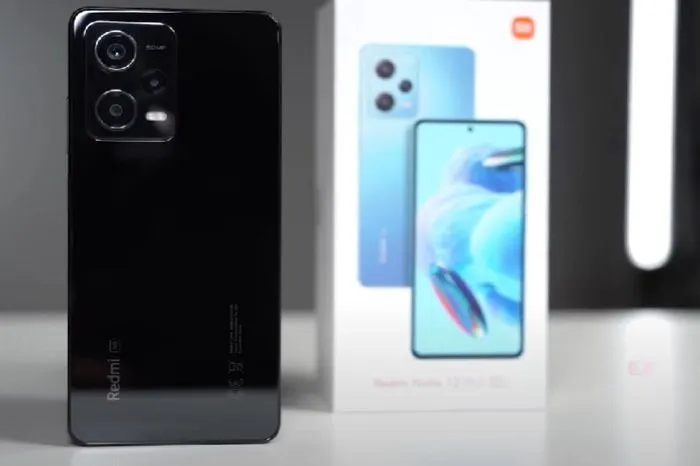 Simak spesifikasi Redmi Note 12 Pro 5G bagi kamu yang tertarik untuk membeli HP satu ini. Apa saja kelebihan dan kekurangannya?