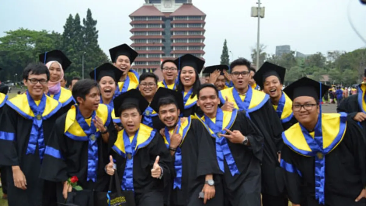Daftar kampus ternama yang lulusannya cepat dapat kerja.