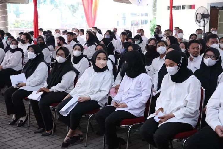 Bagi instansi yang melaksanakan seleksi kompetensi teknis tambahan, jadwalnya berlangsung dari 10 hingga 21 Desember 2024.