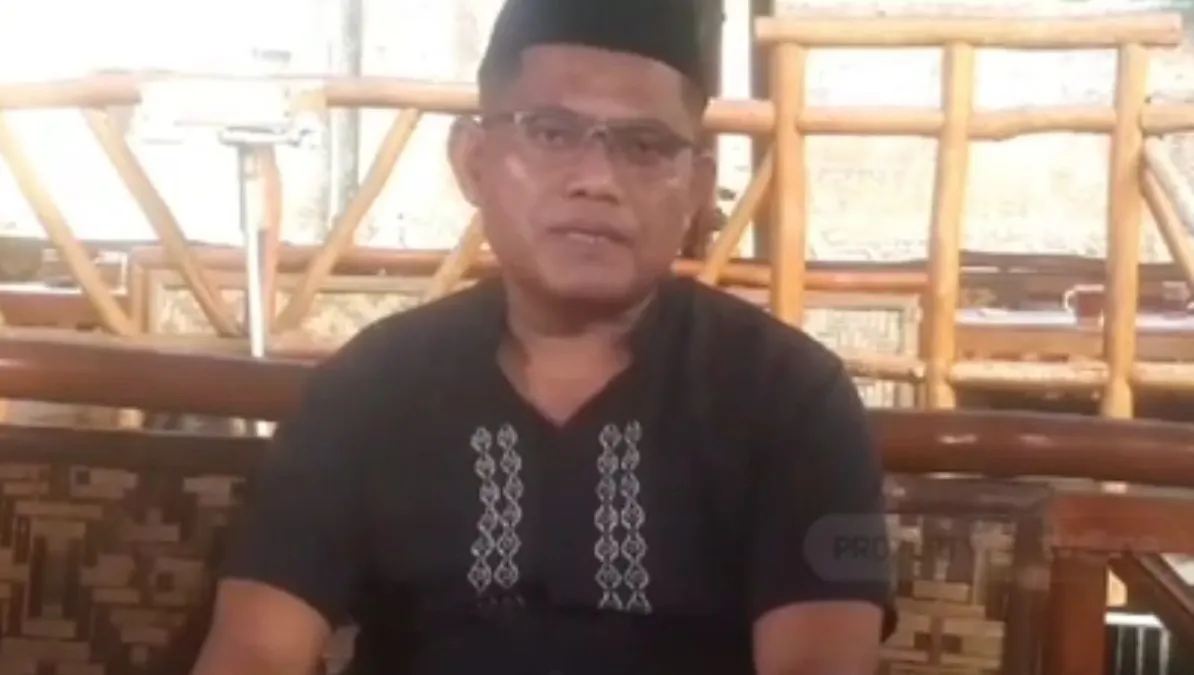 Dua bulan lebih tidak menampakkan diri ke hadapan publik, Iptu Rudiana mengaku tetap menjalankan rutinitas sebagai anggota polisi.