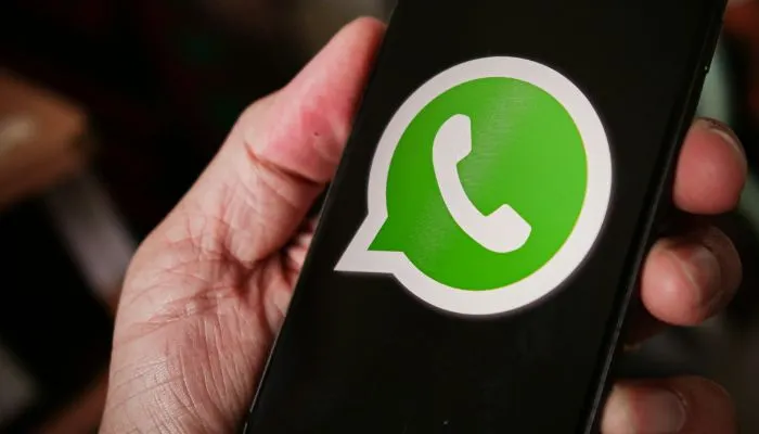 Sebelumnya telah terdapat fitur filter chat WhatsApp belum dibaca dan grup. Kali ini telah ada filter favorit.