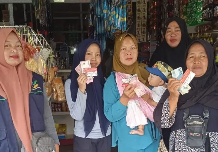 BPNT atau Bantuan Pangan Non Tunai adalah bansos reguler yang dicairkan kepada KPM yang namanya terdaftar di DTKS Kemensos.