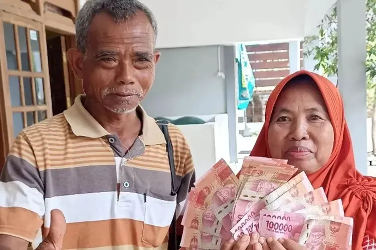 Ini dia daftar bamsos yang cair di bulan Oktober 2024 selain PKH dan BPNT yang dikutip dari YouTube Sukron Channel.