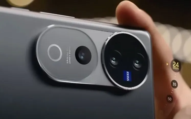 Vivo V50 5G.