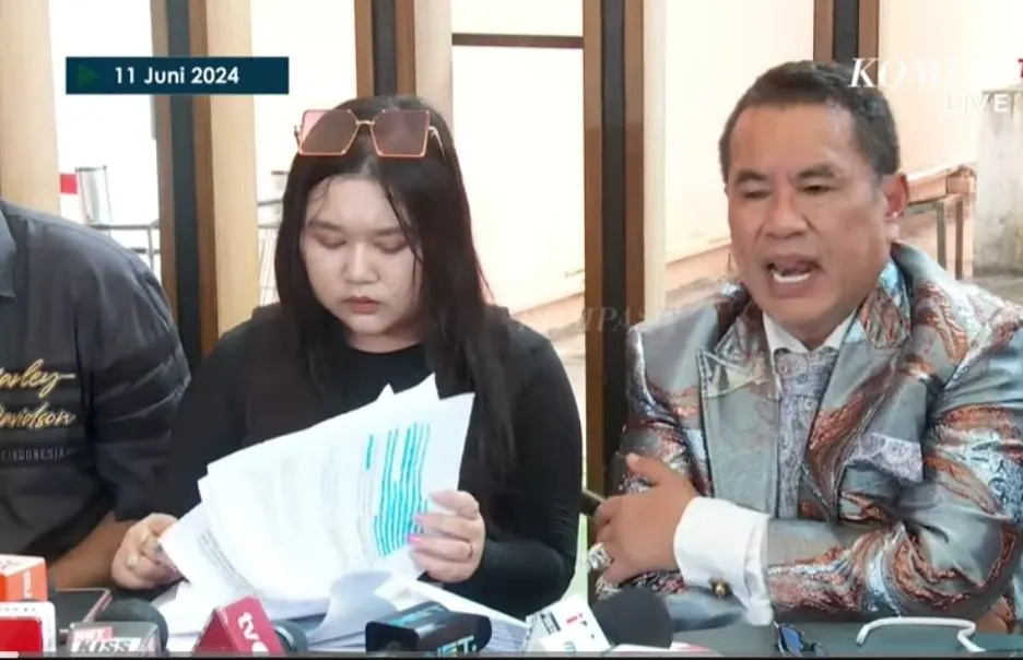 1 &lsquo;Pesan Terselubung&rsquo; Iptu Rudiana Ini Bikin Hotman Paris Ogah Jadi Kuasa Hukum Ayah Eky di Kasus Vina Cirebon, Ternyata Diam-diam&hellip;