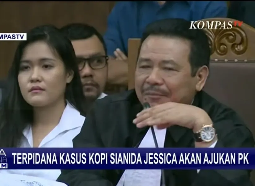 Jessica Wongso Didampingi Pengacaranya Otto Hasibuan