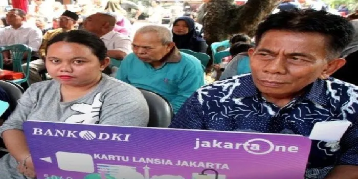 Bansos KLJ disalurkan sebagai upaya peningkatan kesejahteraan hidup terutama KPM Lansia di wilayah Provinsi DKI Jakarta.