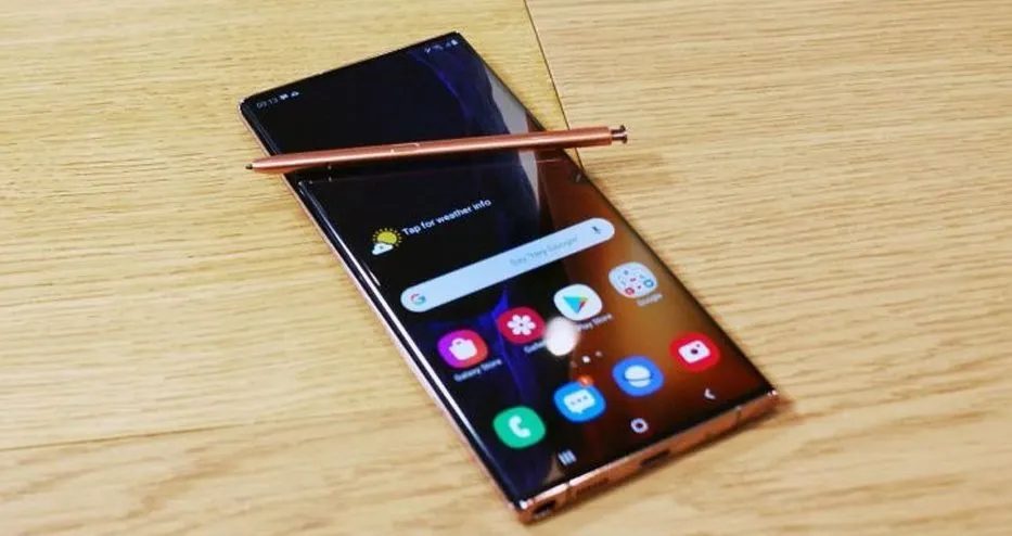 Saat ini layar HP atau smartphone sendiri memiliki jenis yang berbeda-beda, mulai dari LCD hingga super AMOLED.