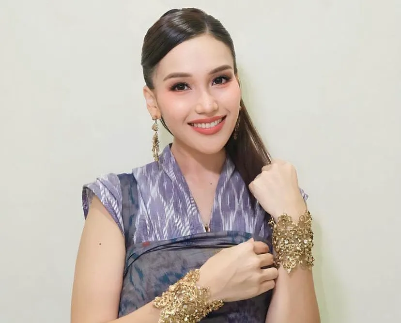Ayu Ting Ting putus dengan Muhammad Fardhana 