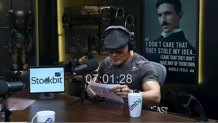 Deddy Corbuzier Kaget Lihat Jejak Ban Mobil di Badan hingga Kaki Dini Sera