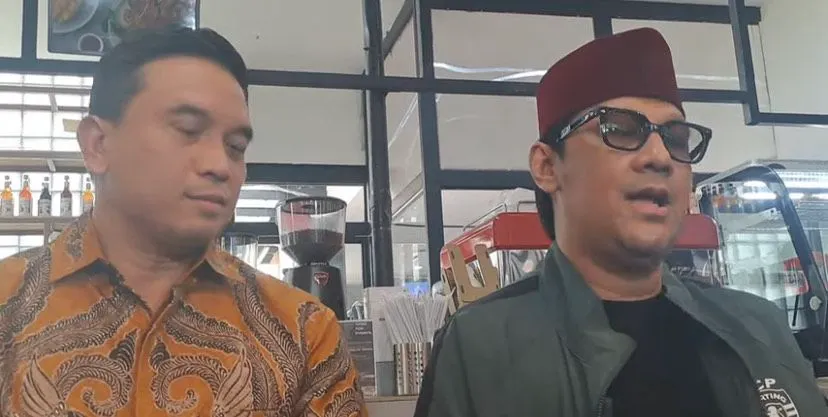 Andre Taulany Buka Suara Soal Perceraiannya dengan Rien Wartia Trigina