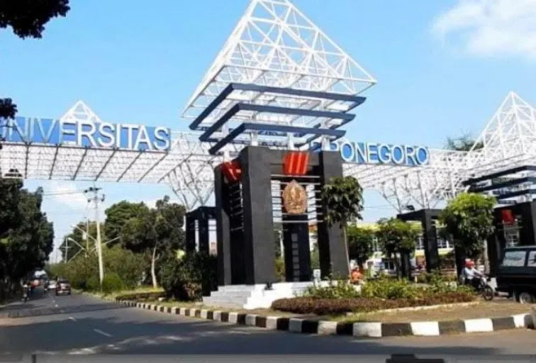 Nah, berdasarkan rilis UI GreenMetric WUR 2023, ada sebanyak 145 universitas di Indonesia yang terdata di dalamnya.