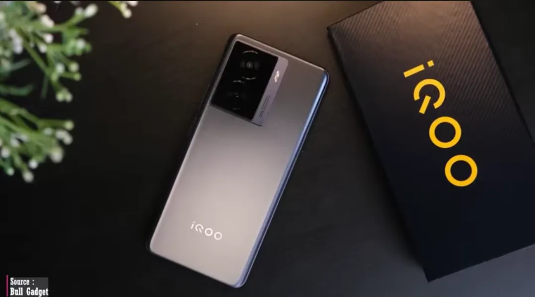 IPhone Kemalahan, Ini Nih IQOO Z7 5G, Smartphone Pintar Berkpasitas 12 GB, Baterai 5000 mAh, Solusi Terbaik Gaming Itu Ini