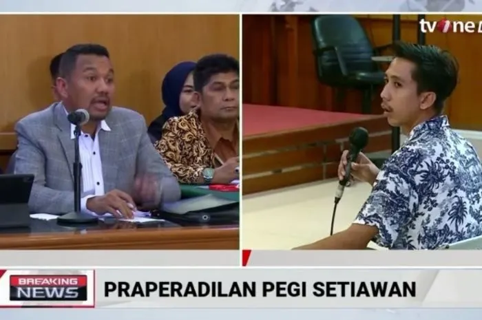 Dede Kurniawan dihadirkan sebagai saksi yang berstatus teman dekat Pegi Setiawan tampak dicecar berbagai pertanyaan.