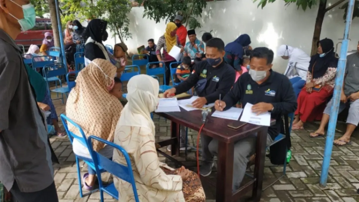 Salah satu penyebab gagalnya perpindahan penyaluran bansos ini adalah ketika proses burekol (buka rekening kolektif) yang gagal dilakukan.