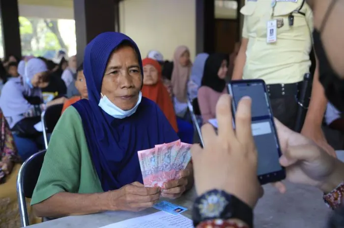 Tentunya pencairan di Kartu KKS BSI ini untuk seluruh KPM PKH BPNT September-Oktober 2024 yang berada di wilayah Aceh saja.