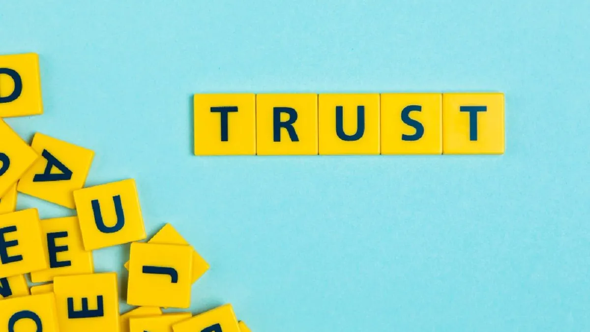 Kamu perlu mengenali apa saja tanda-tanda kamu mengalami trust issue dalam sebuah hubungan agar permasalahan tersebut bisa segera diatasi.
