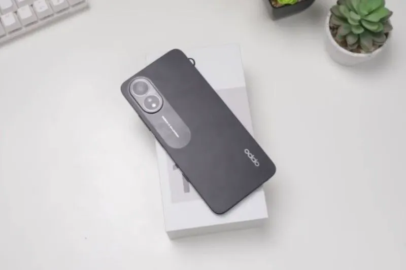 Oppo A18 RAM 4 GB