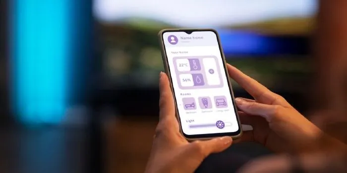 Penggunaan aplikasi yang terlalu banyak pada ponsel android membuat kinerja ponsel menjadi lelet.