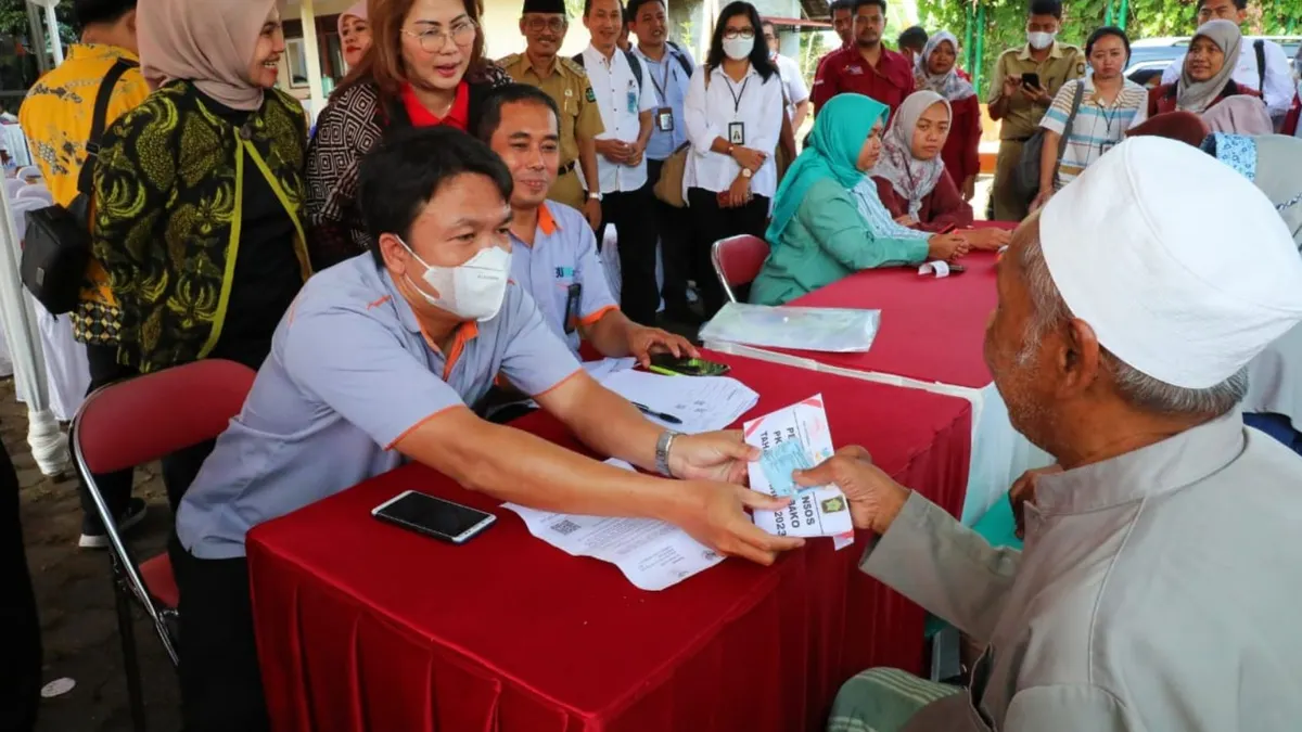 Para KPM peralihan Pos ke KKS ini kemungkinan akan menerima bantuan PKH BPNT dua kali lipat, dua tahap sekaligus di Pencairan mendatang.
