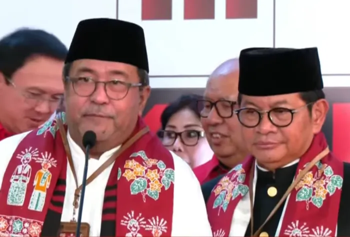 Tanpa deklarasi secara resmi PDIP telah mendaftarkan pasangan Pramono Anung dan Rano Karno untuk maju di Pilgub Jakarta 2024.