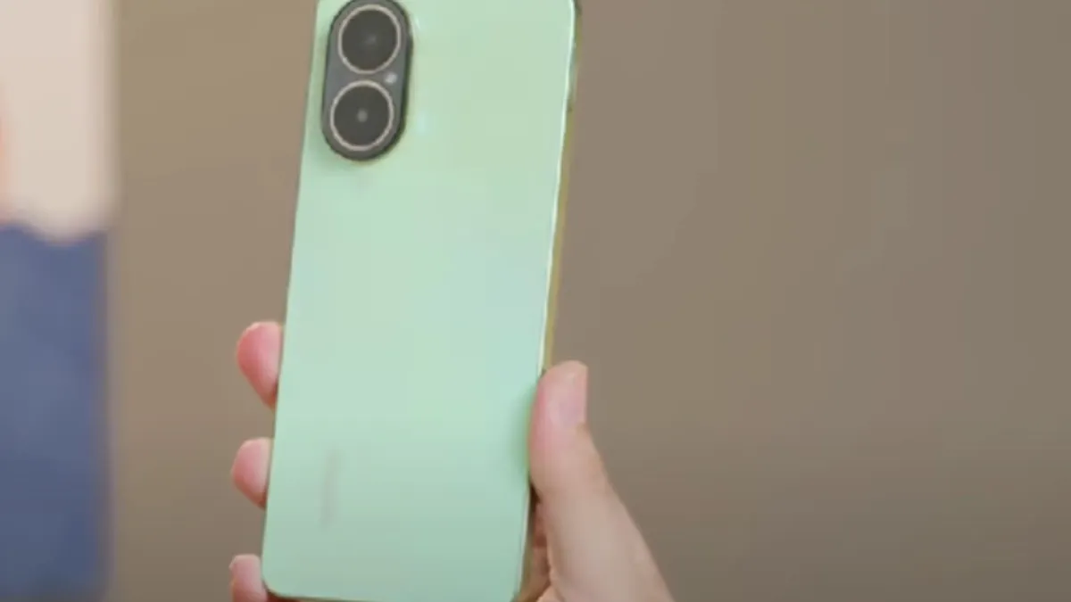 Realme C67.