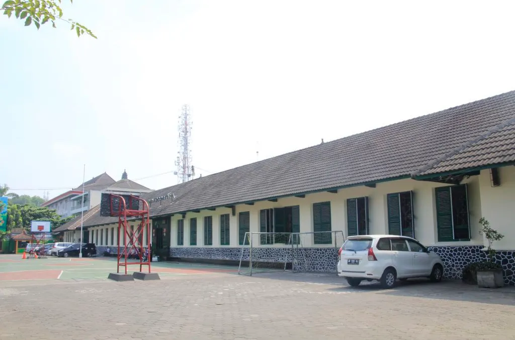 SMP Negeri 5 Yogyakarta | Sebagai kota pelajar tentu saja, Yogyakarta memiliki banyak sekali SMP yang tersebar di wilayahnya. Berikut adalah daftar lengkapnya.