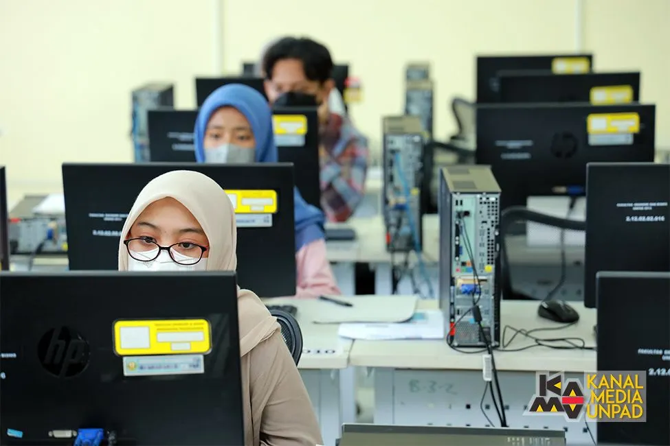 Sebelum mengikuti UTBK tentu peserta harus mempersiapkan diri dengan baik agar bisa menghadapi tes dengan lancar.