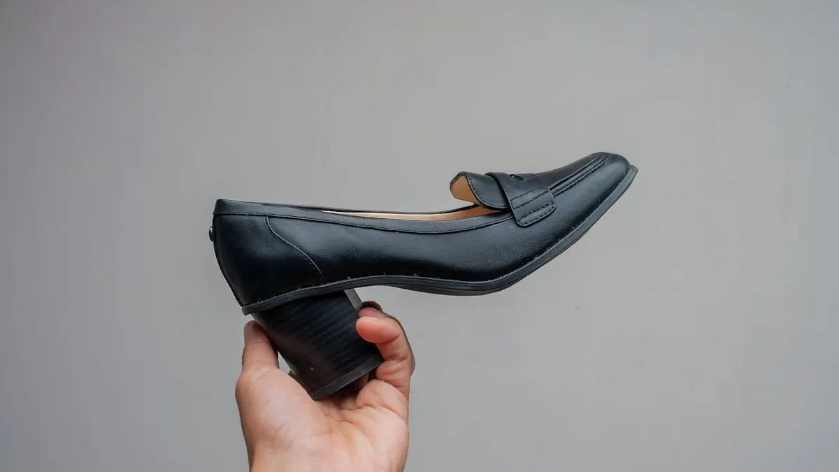 Salah satunya soal ketentuan sepatu yang digunakan ketika mengikuti ujian SKD.