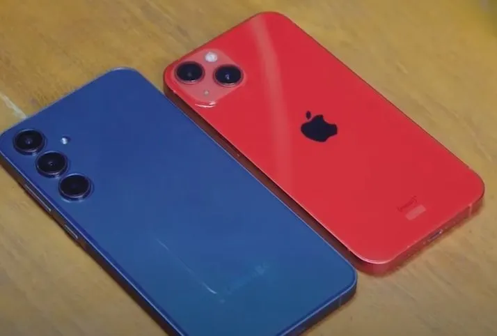 Samsung Galaxy A55 5G vs iPhone 13